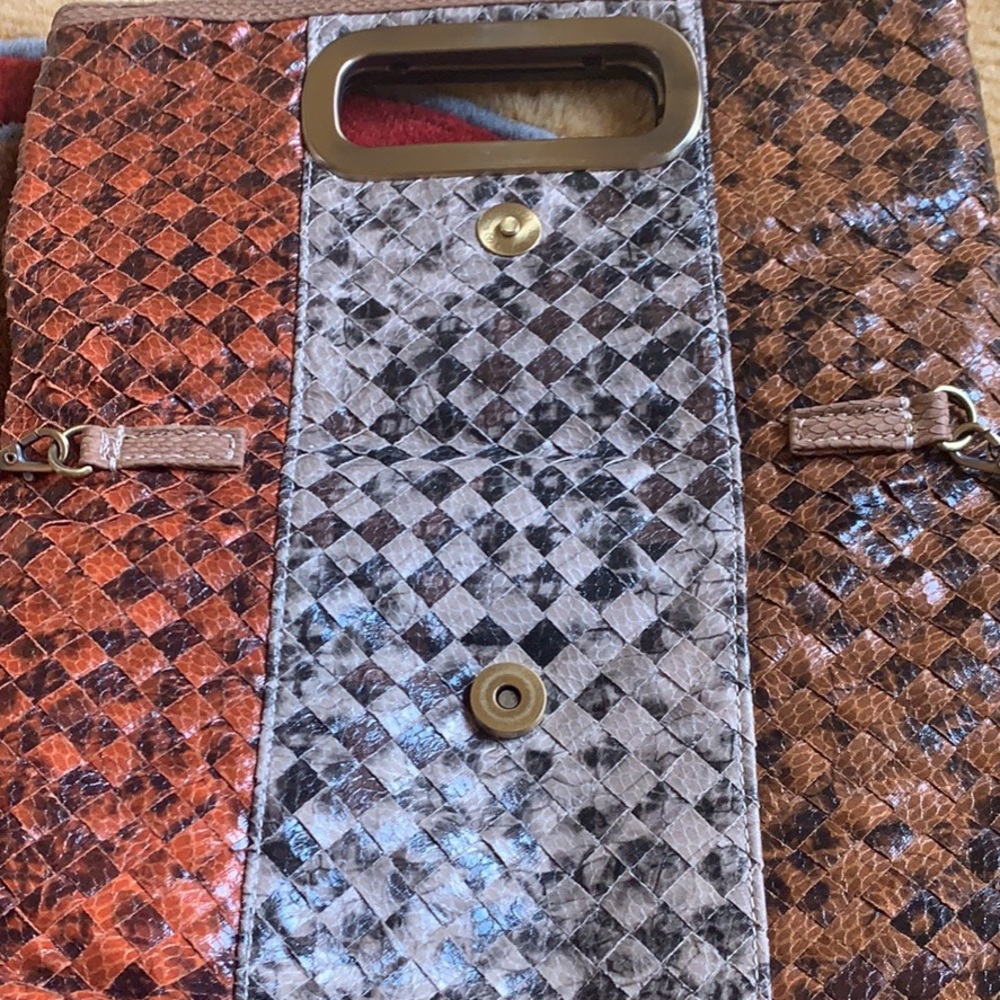 Fun purse!!! Never worn.
